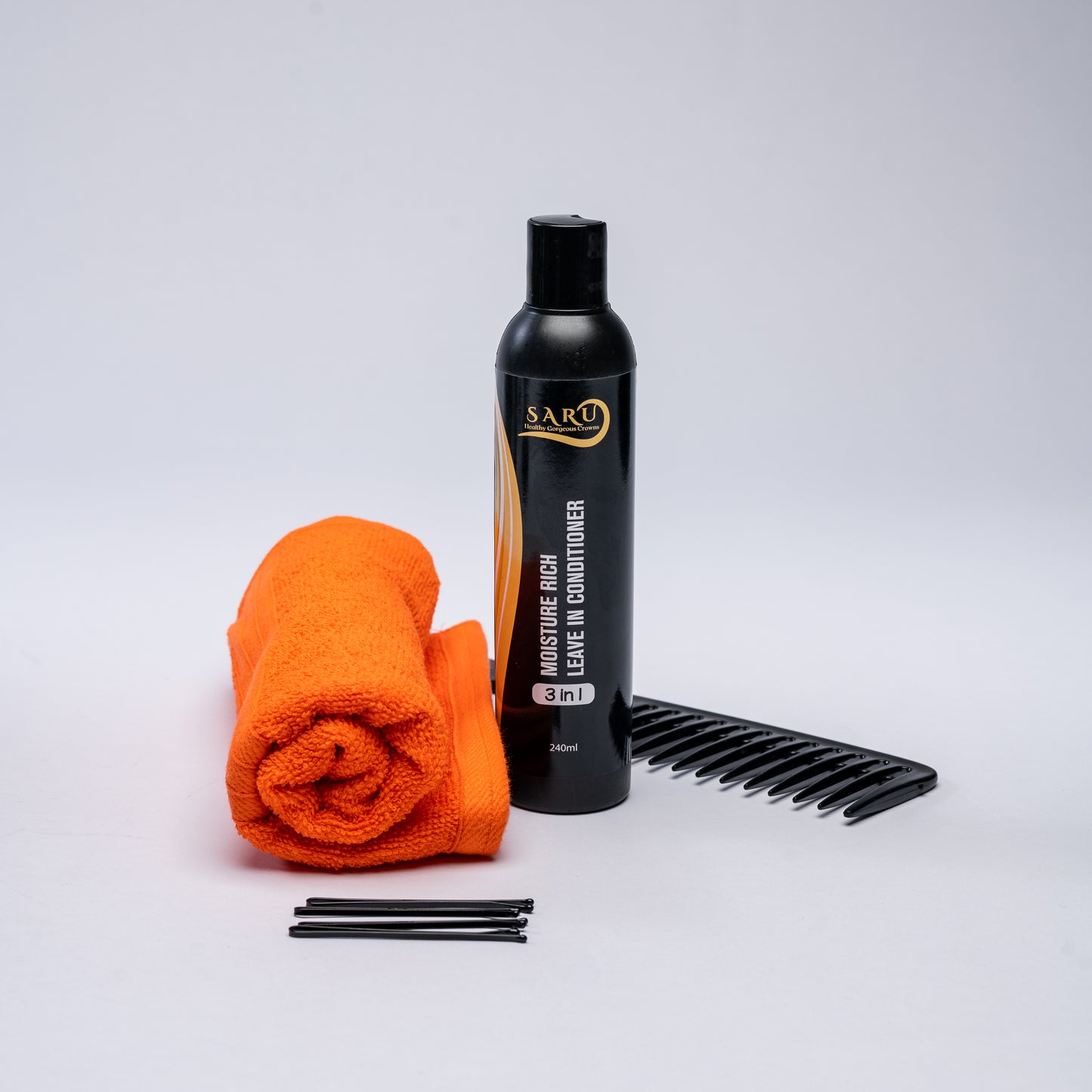 3-IN-1 MOISTURE RICH LEAVE-IN CONDITIONER TREATMENT