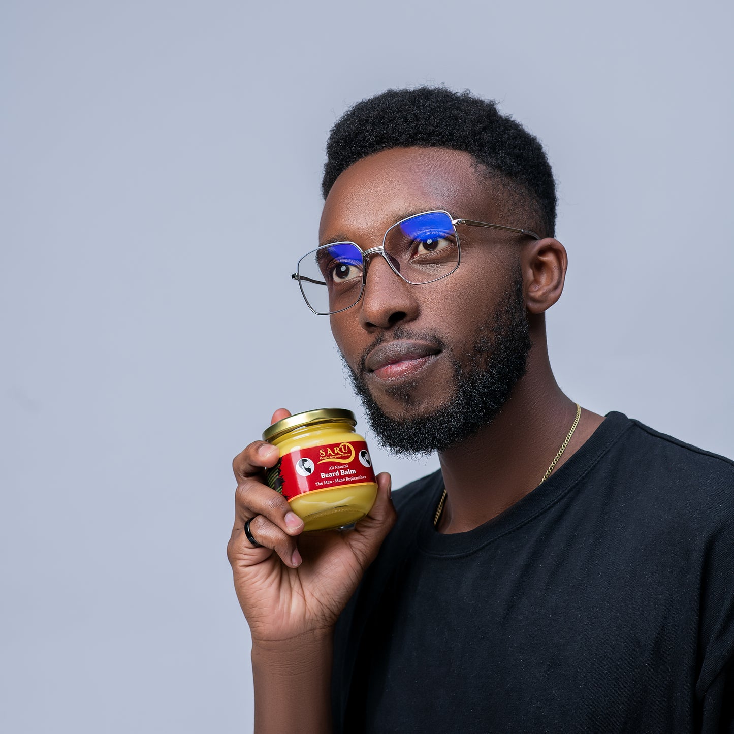 BAUME À BARBE ENTIÈREMENT NATUREL – Le régénérateur de crinière homme (150 g)